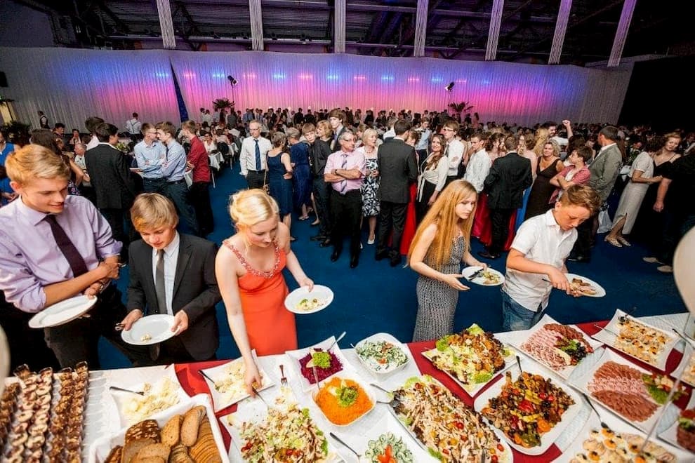Stuhlhussen mieten Abiball